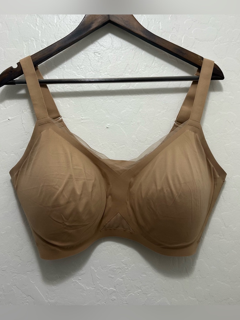Honeylove Crossover Wireless Bra Sand Nude Tan Size XL++ Fits 38F/38G